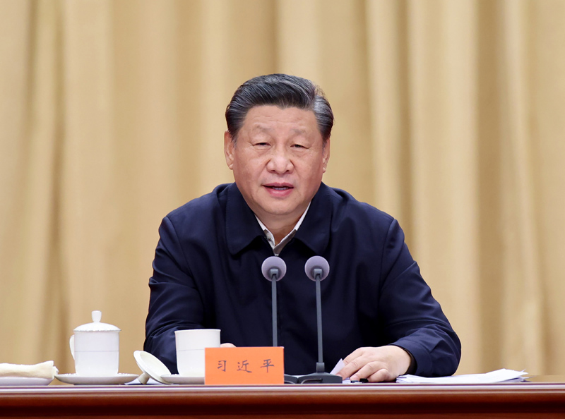 　　1月11日，省部級主要領(lǐng)導(dǎo)干部學(xué)習(xí)貫徹黨的十九屆六中全會精神專題研討班在中央黨校（國家行政學(xué)院）開班。中共中央總書記、國家主席、中央軍委主席習(xí)近平在開班式上發(fā)表重要講話。新華社記者 王曄 攝
